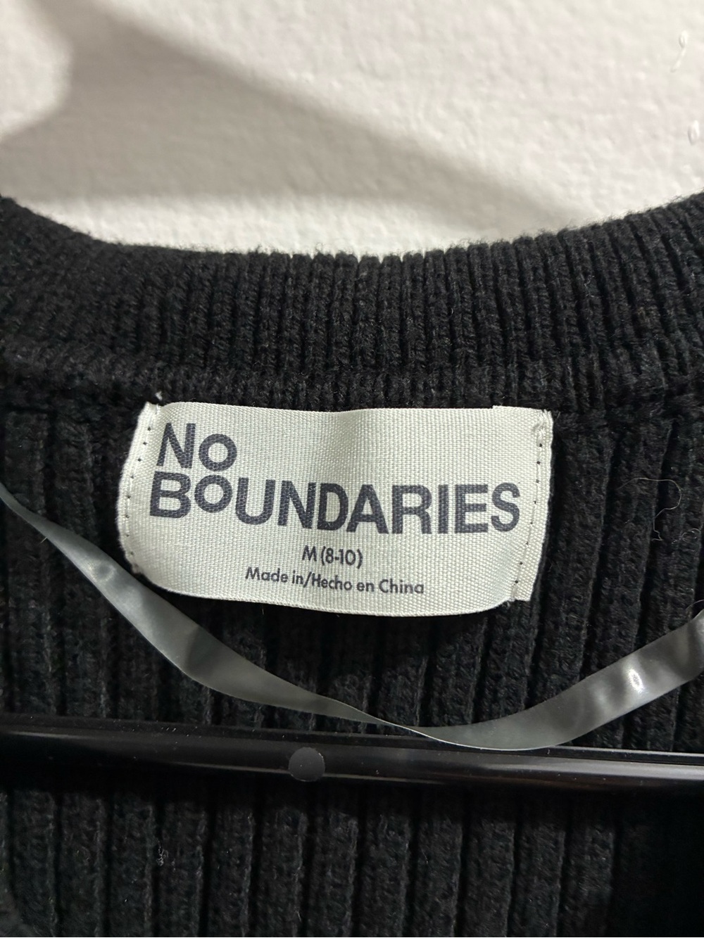 Black Ribbed Button-Neck Tank - Picture 3 of 4